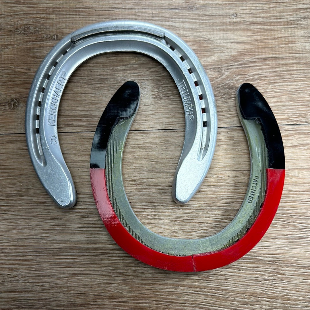 Kerckhaert Triumph Fronts - Padded with Red & Blacks