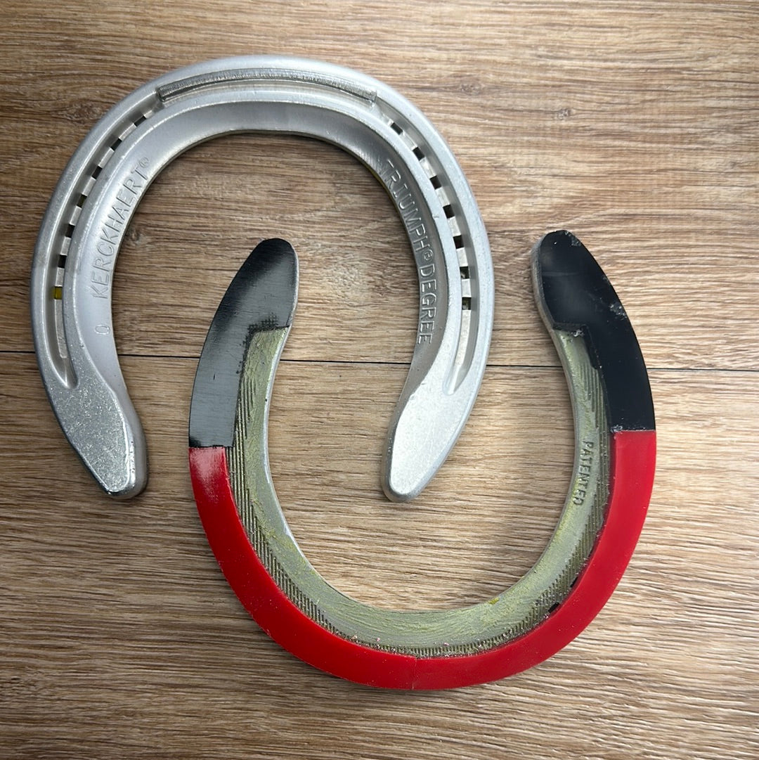 Kerckhaert Triumph Degree Fronts - Padded with Red & Blacks