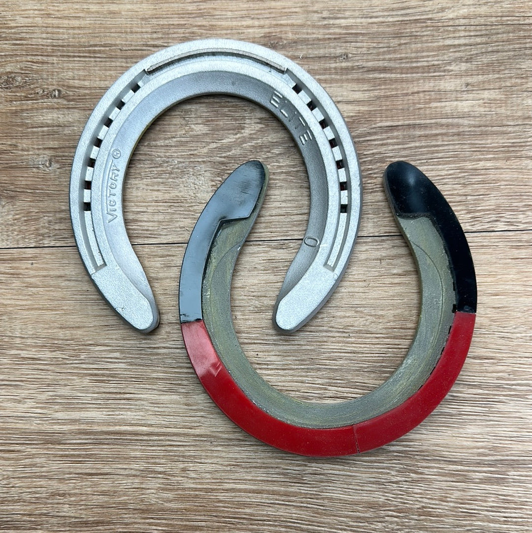 Red and Blacks Specialty Padded Horseshoes Red & Blacks